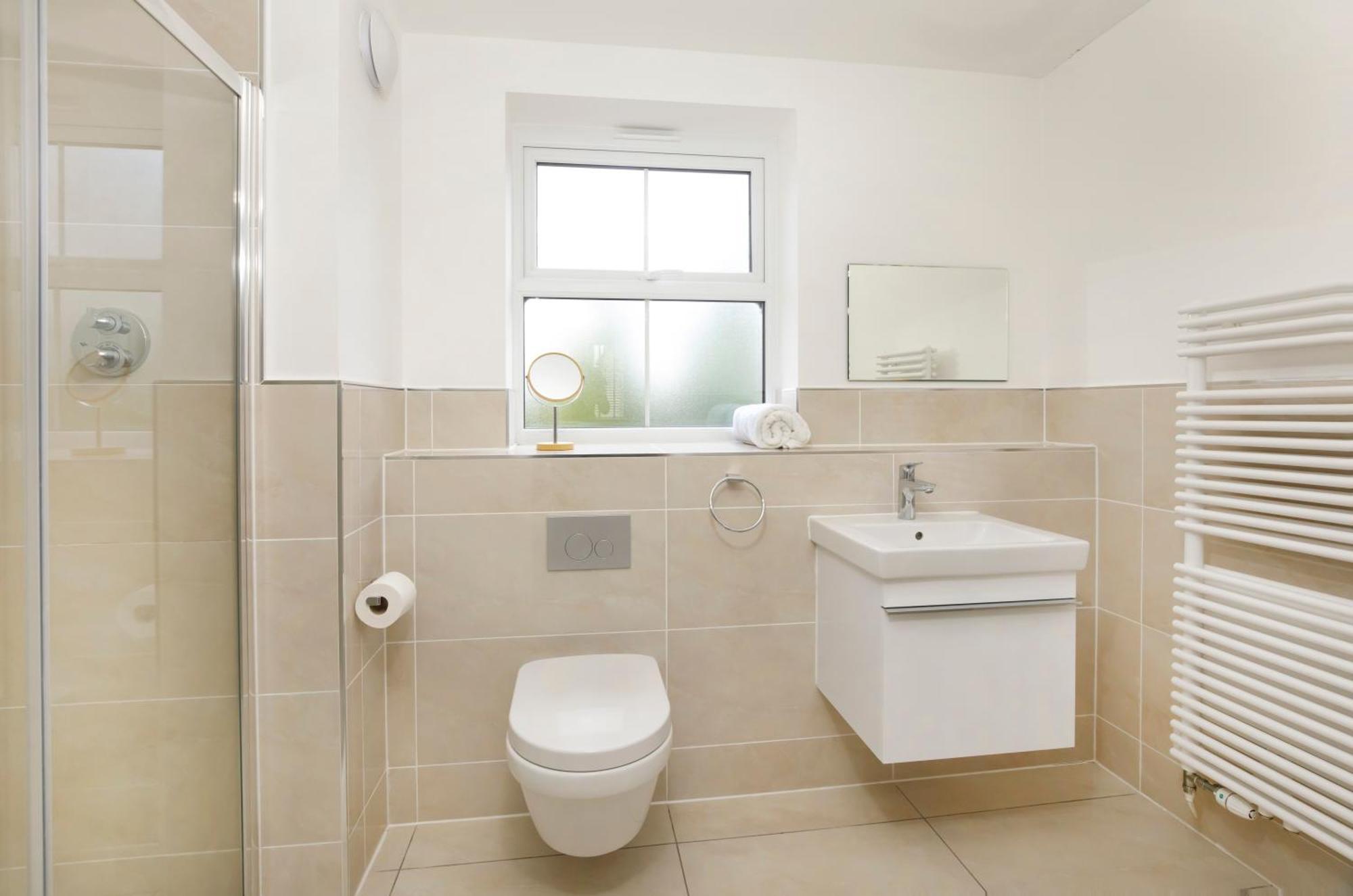 Mount Vale 4 Bedroom Luxury Home & Free Parking York Exterior photo